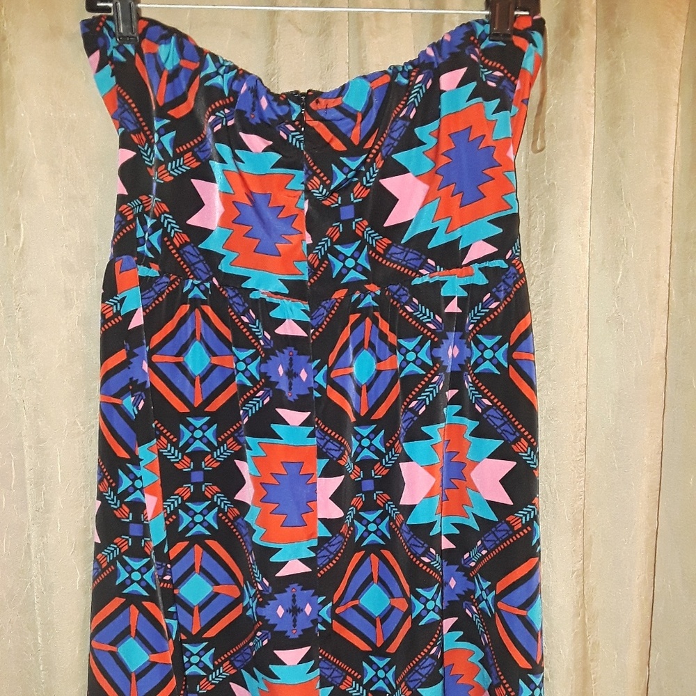 Strapless dress